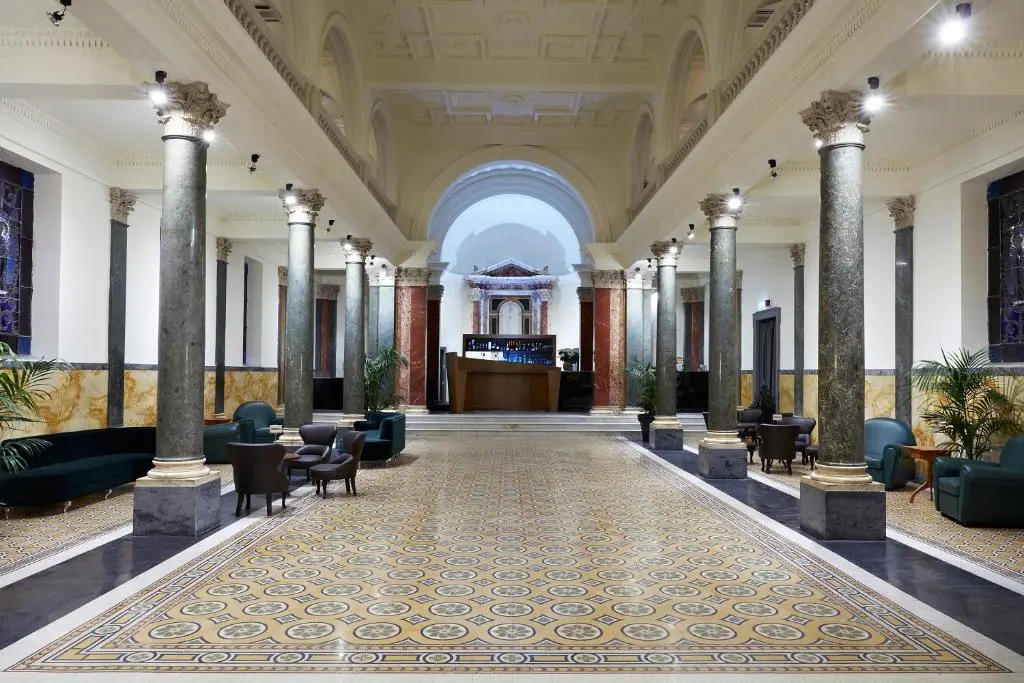 Image of Hotel The Building