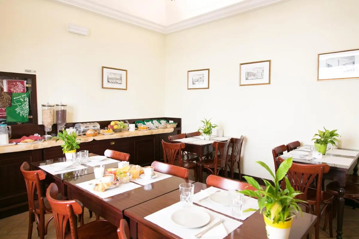 Image 3 of Hotel Trastevere