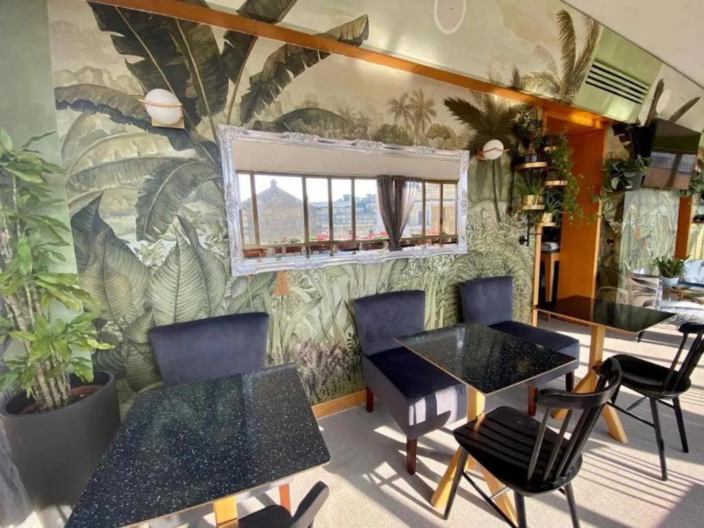 Image of Hotel Tritone