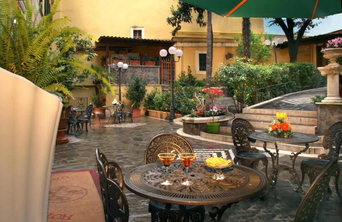 Image 2 of Hotel Villa San Lorenzo Maria