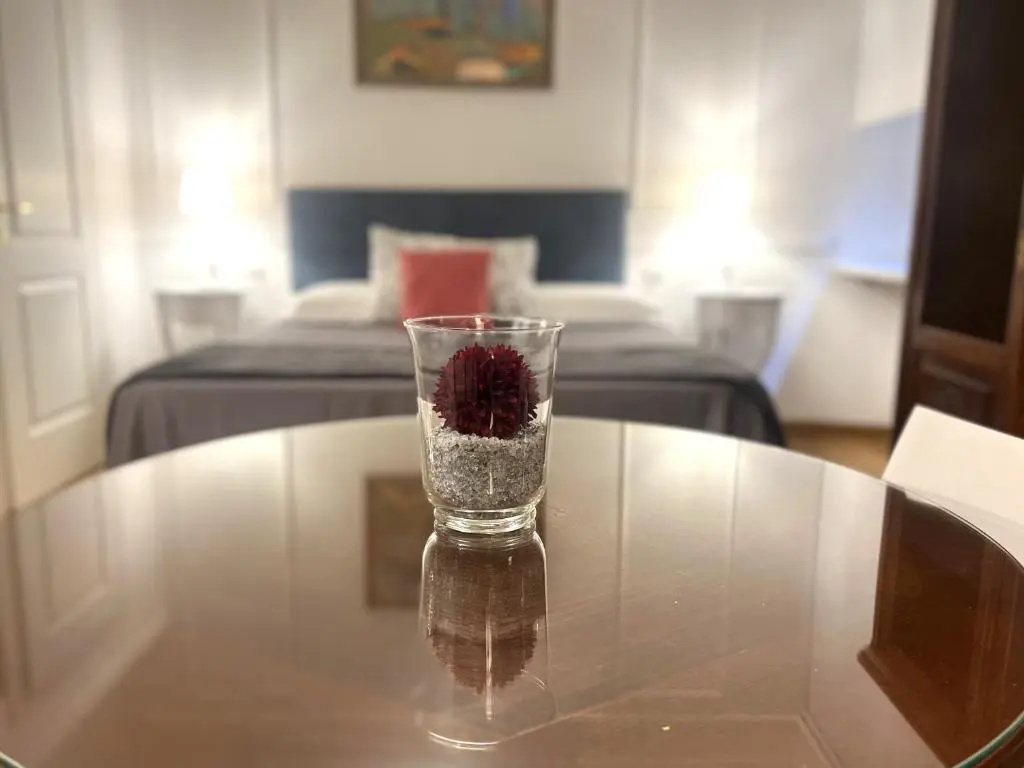 Image of INTERNO ROMA
