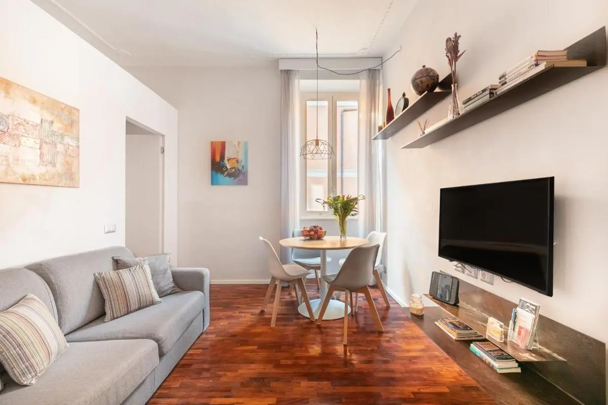 Image 4 of Living RHome – Condotti Apartment