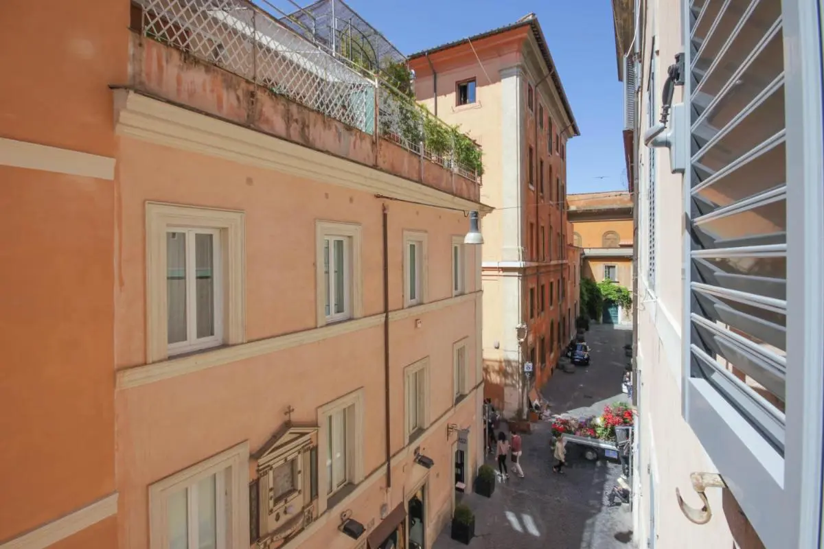 Image 5 of Living RHome – Condotti Apartment