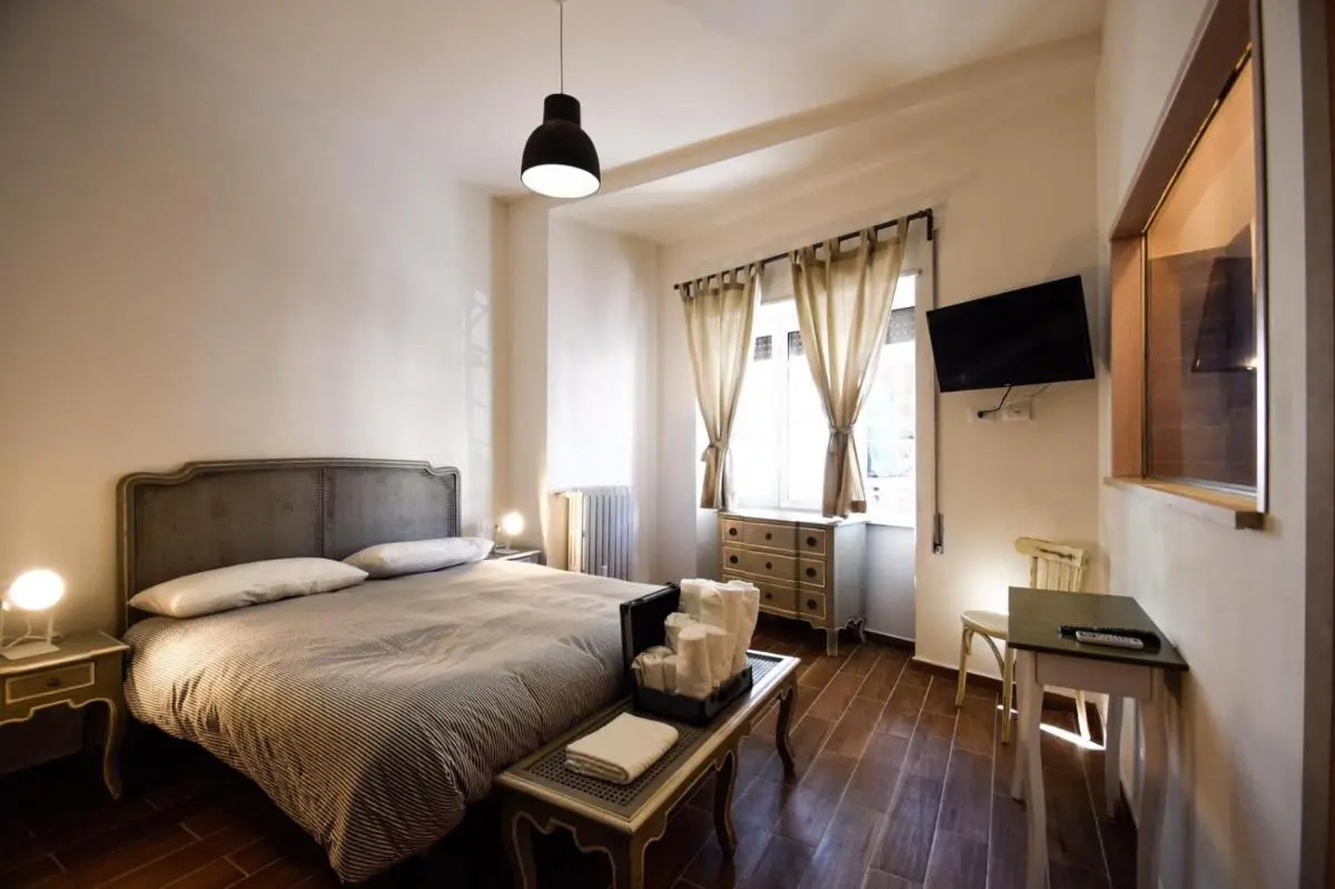 Image 4 of Luma Home
