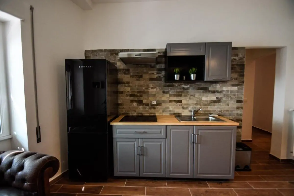 Image 3 of Luma Home