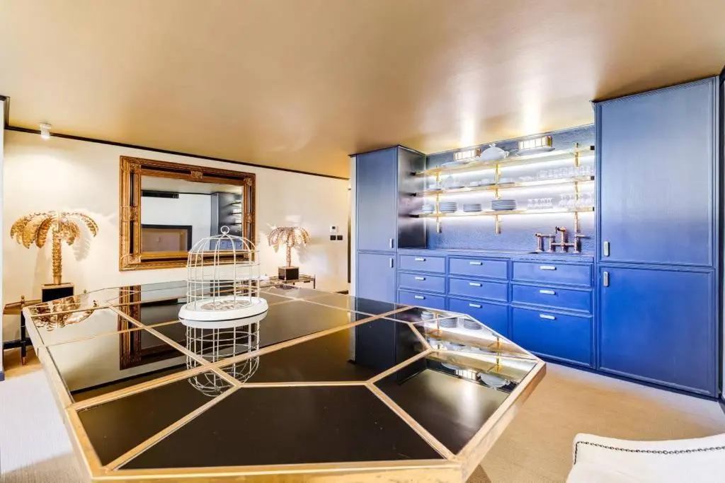 Image 2 of Luxurious loft facing the Pantheon