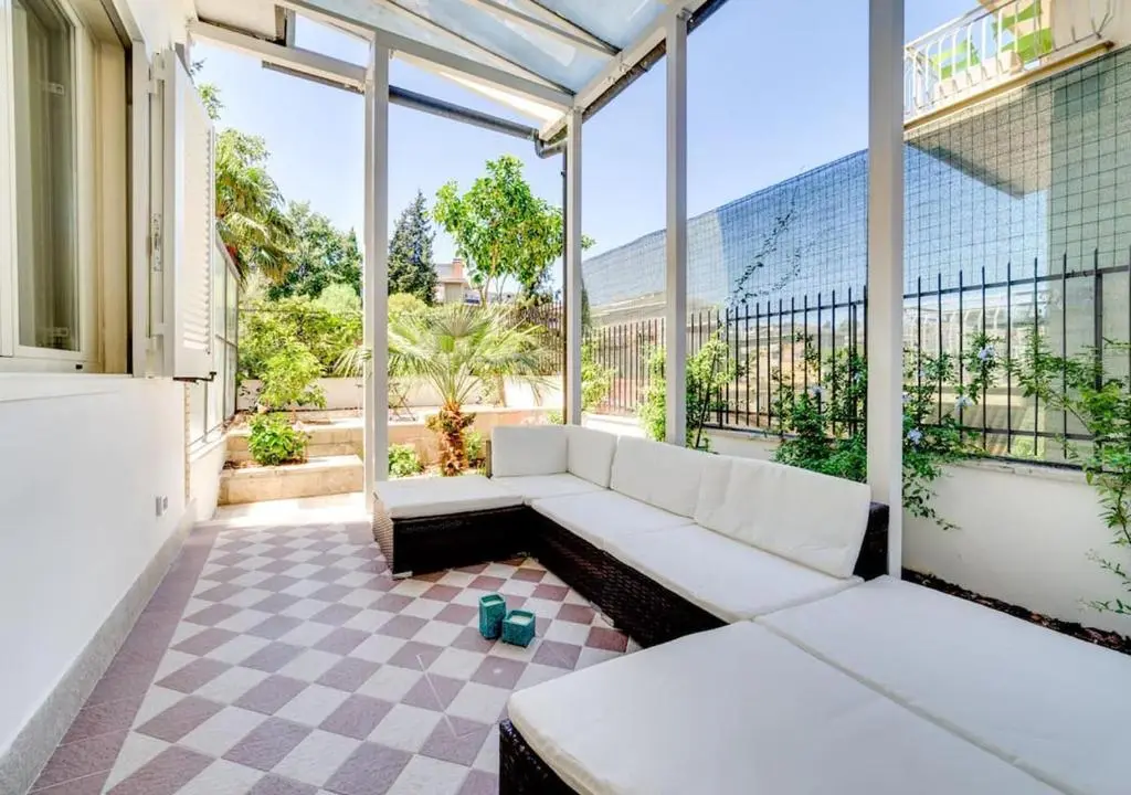 Image of Luxury, large flat with terrace on Vatican Walls