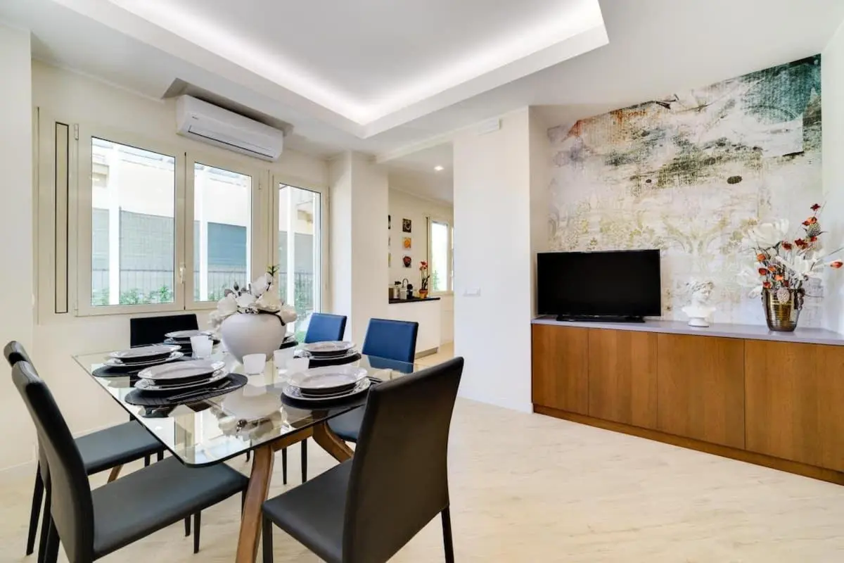 Image 4 of Luxury, large flat with terrace on Vatican Walls