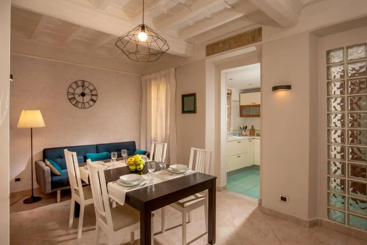 Image 3 of Mario’s apartament in the Spanish Steps
