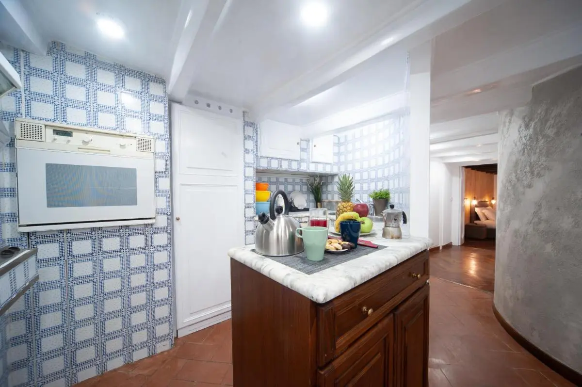 Image 3 of Navona Jacuzzi Apartment