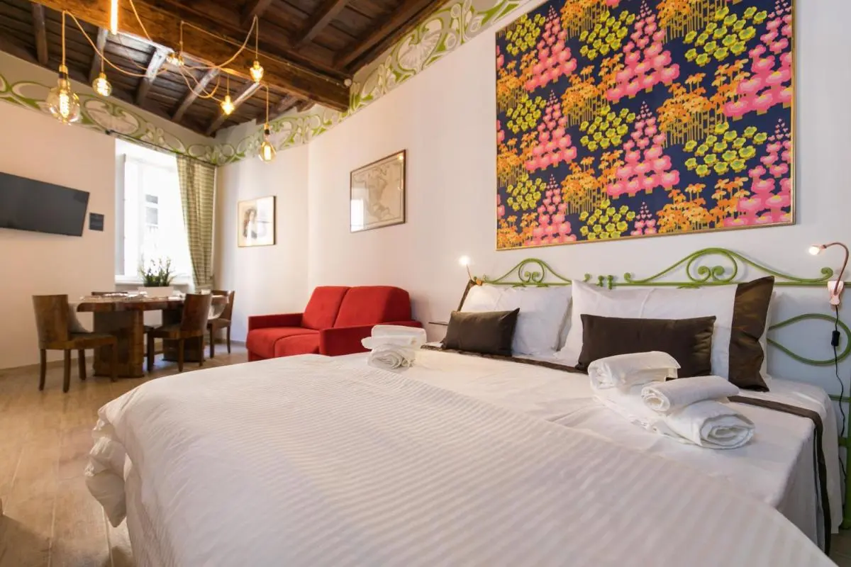 Image 4 of Navona Open Space Apartments