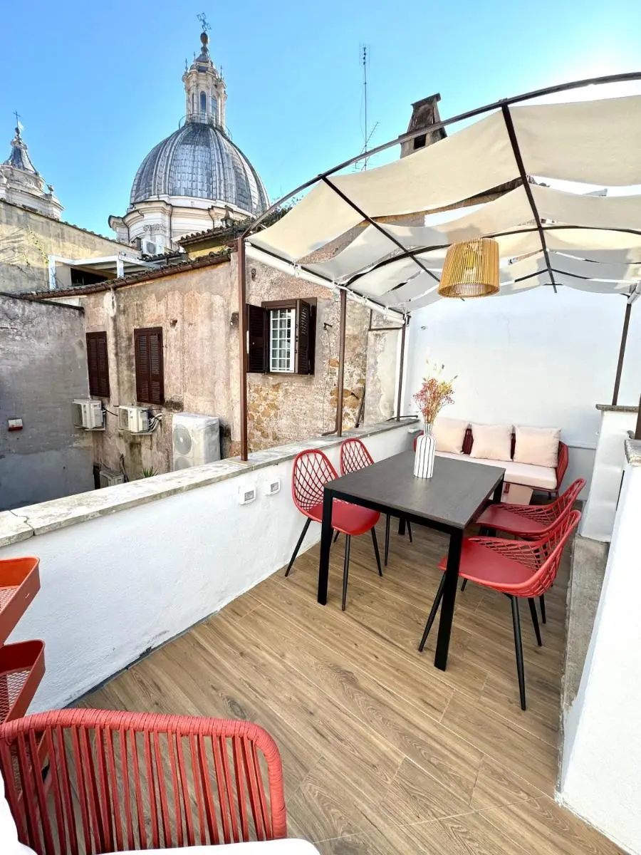 Image 5 of Navona Penthouse – Attico Vista Cupola 4 posti