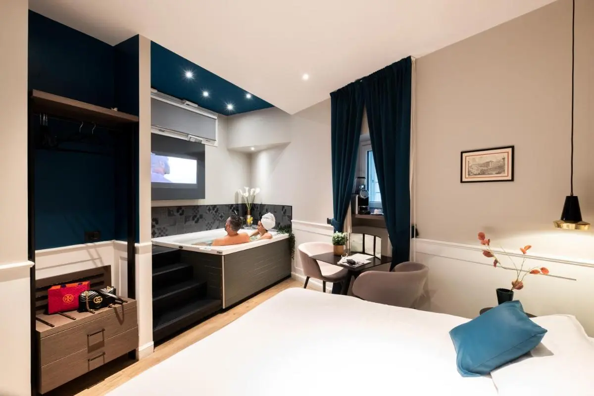Image 1 of Navona Street Hotel