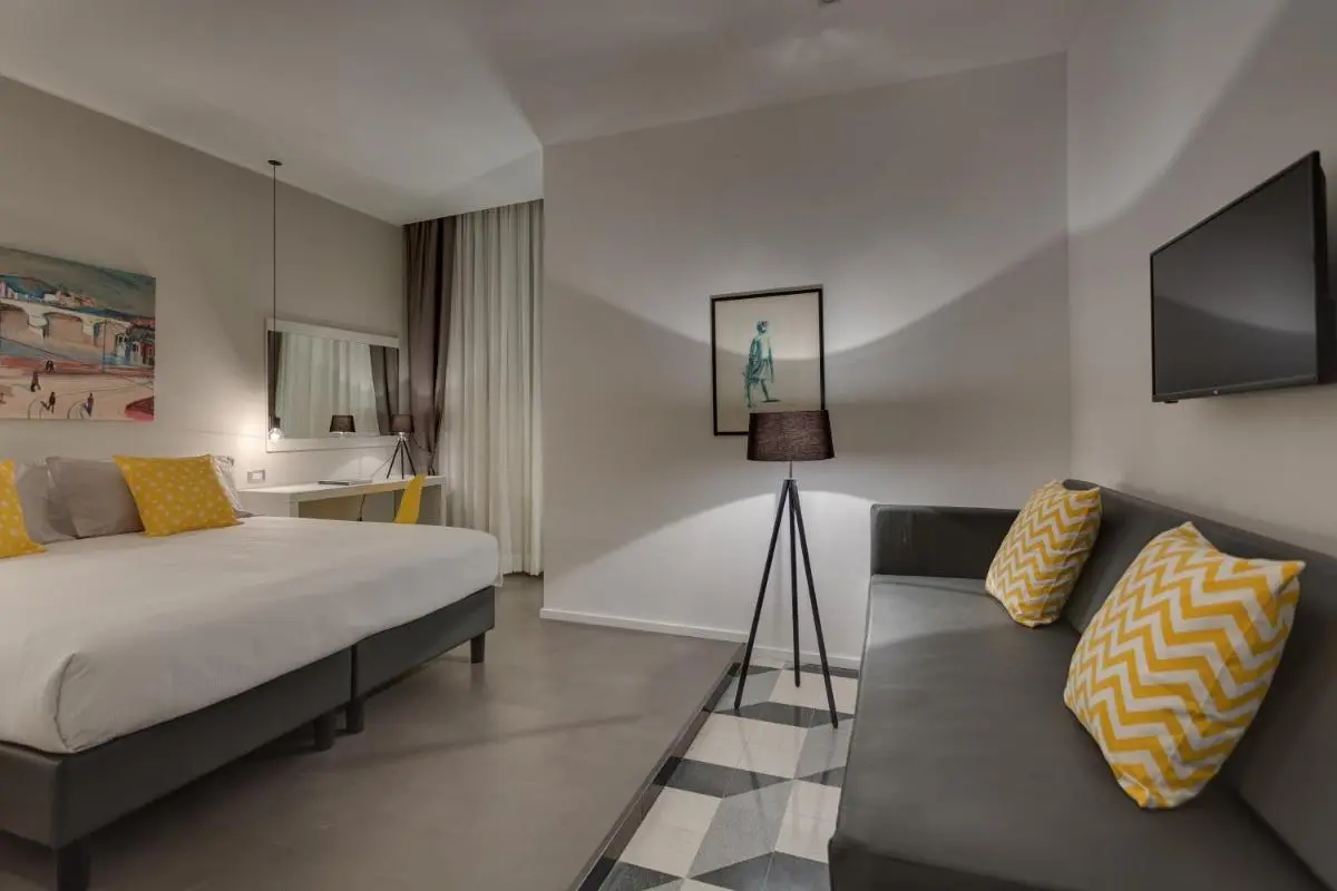 Image 1 of Navona Theatre Hotel