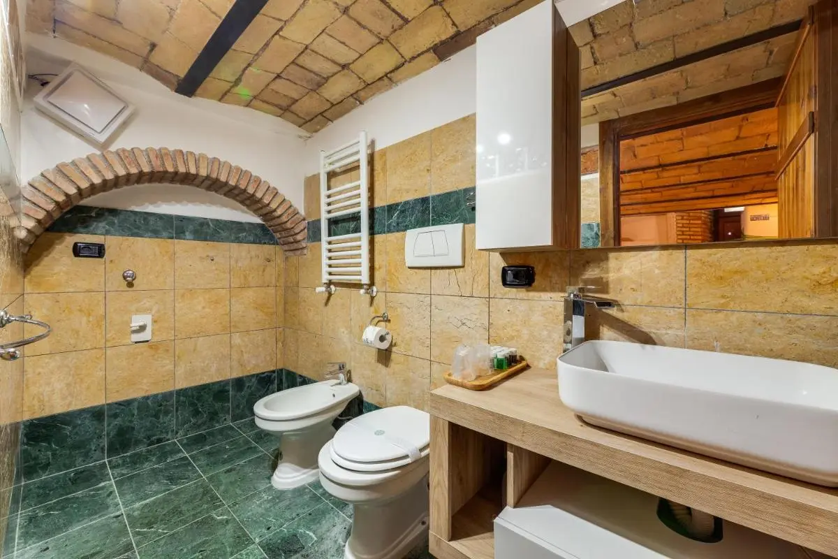 Image 6 of Oliviero – Piazza Navona Apartment