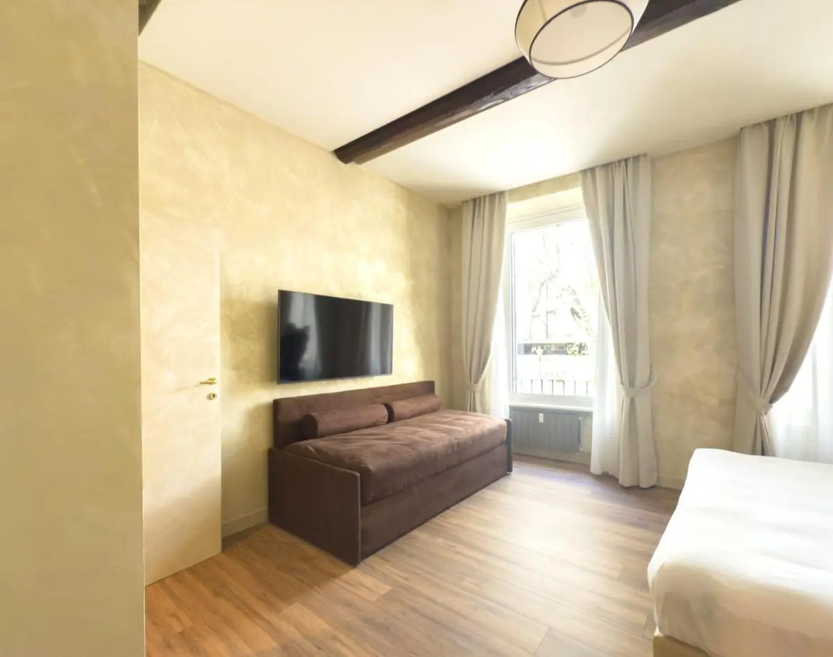 Image 4 of Pantheon Urbes Collection