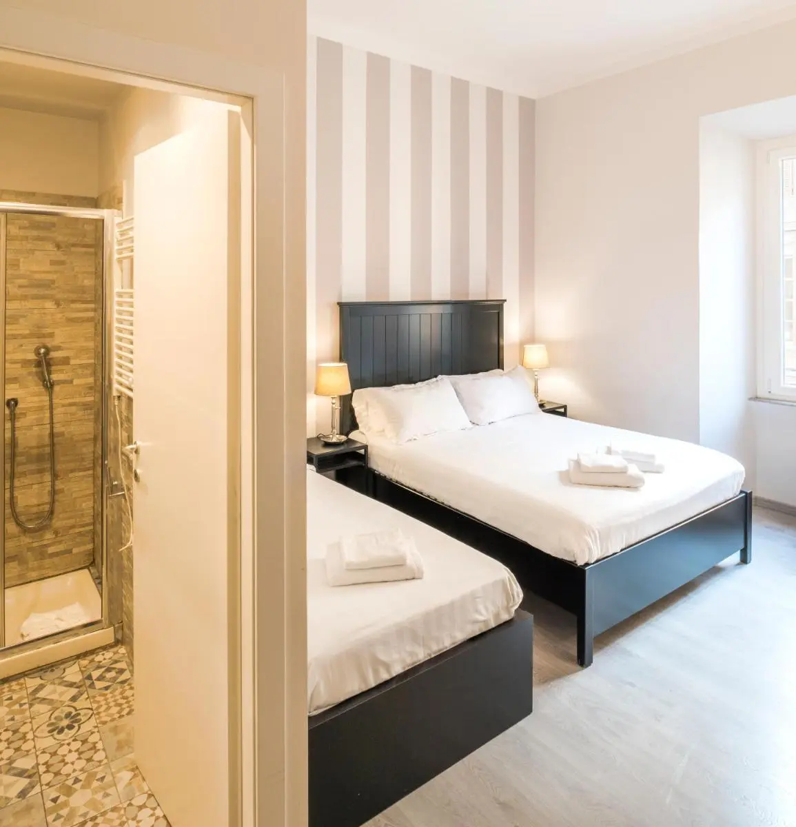 Image 5 of Piazza Cavour Suite