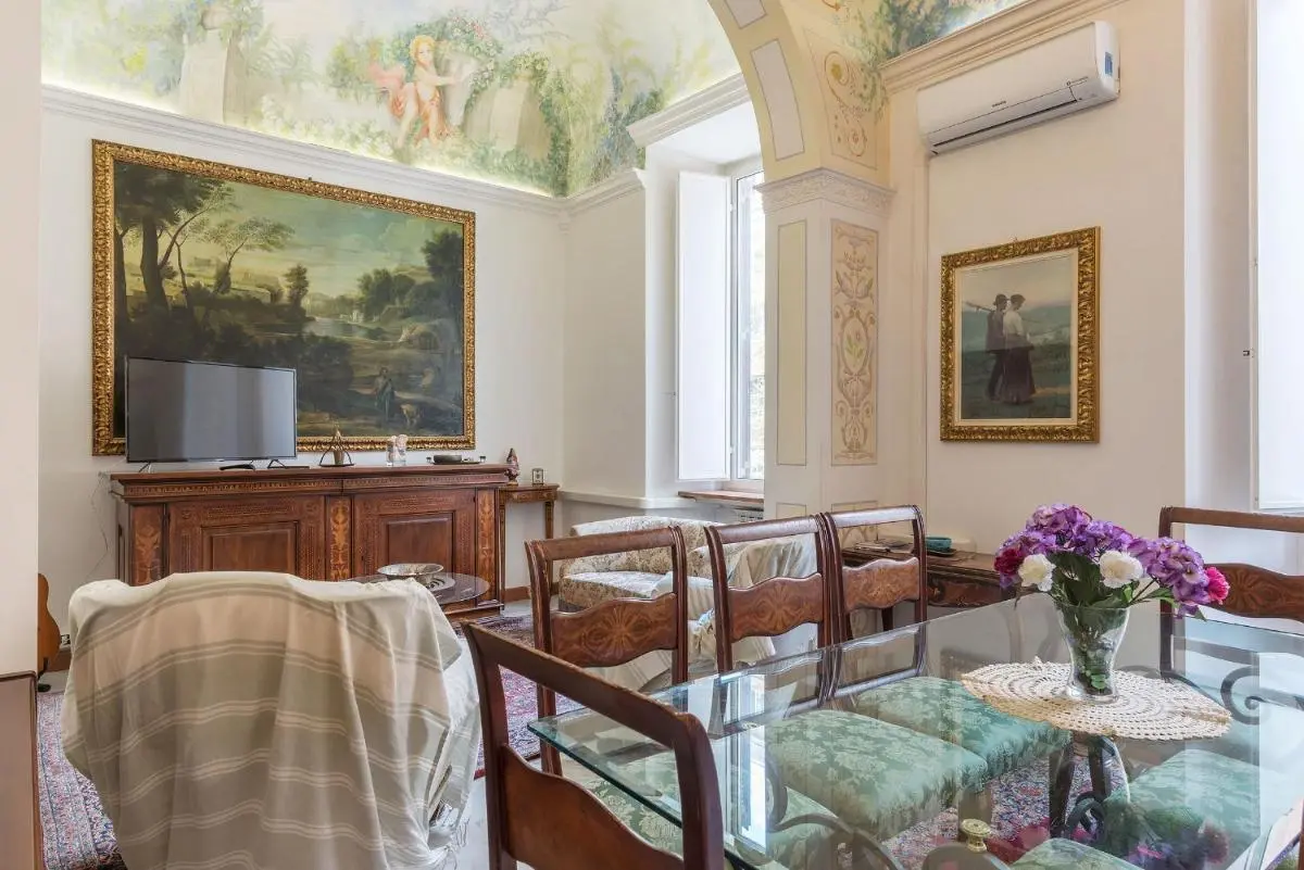Image 4 of Piazza Vittorio Exclusive Apartment