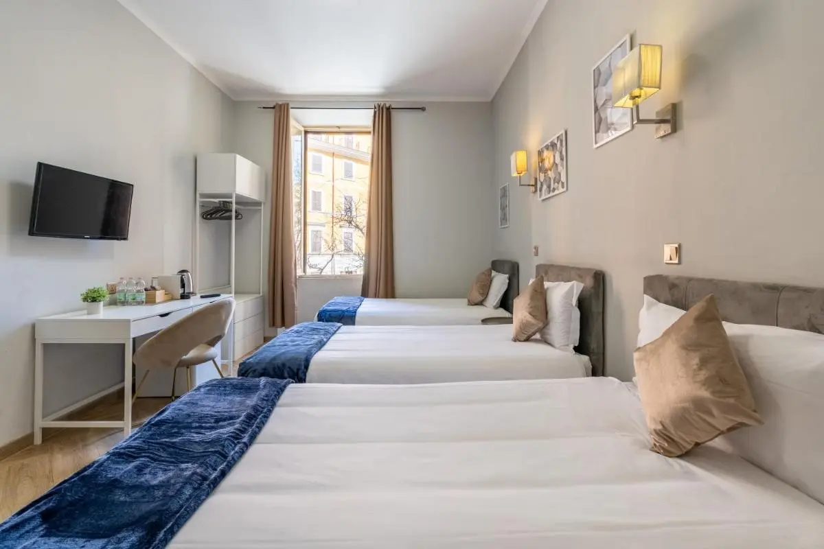 Image 4 of Portafortuna GUESTHOUSE – close to COLOSSEUM