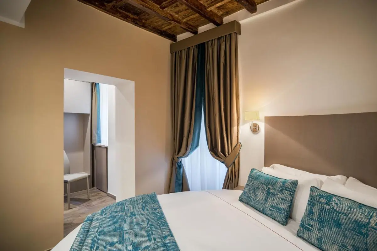 Image 5 of Reginella Suites