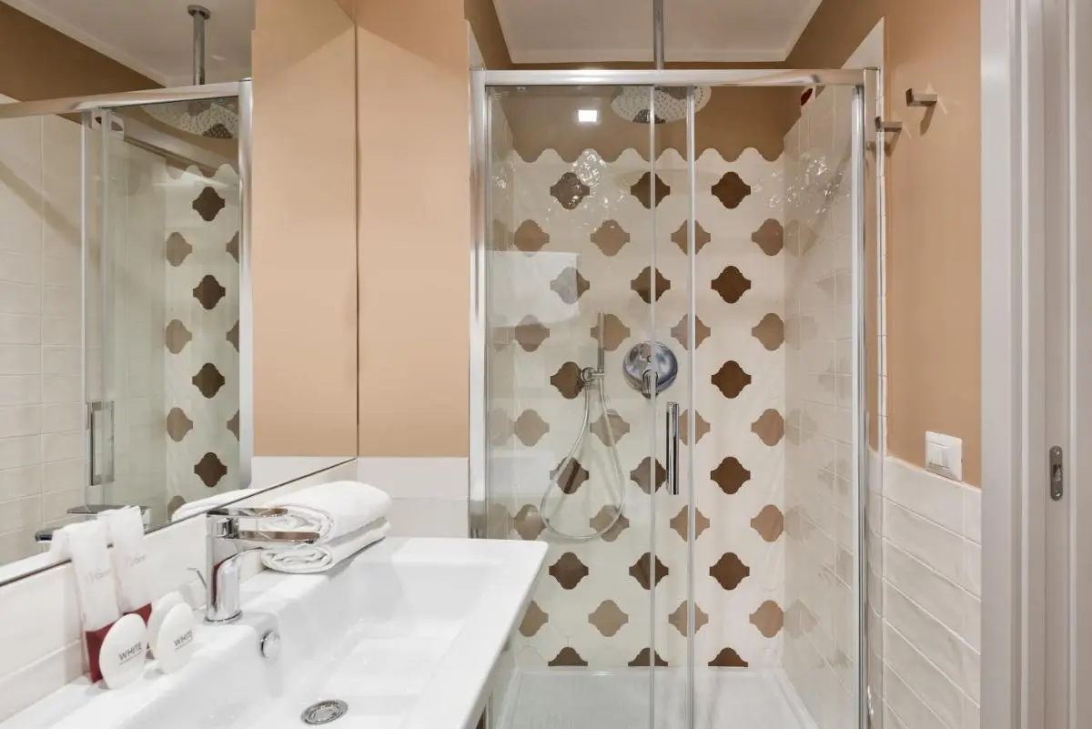 Image 2 of Reginella Suites