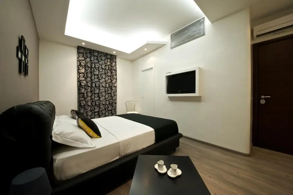 Image 3 of Roma Naif Rooms