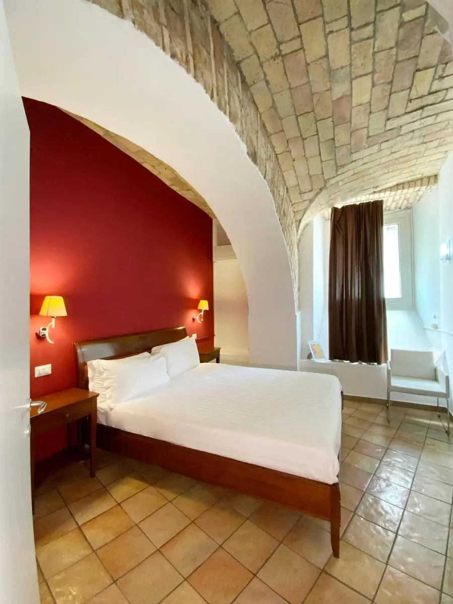 Image 3 of Roma Resort Colosseum