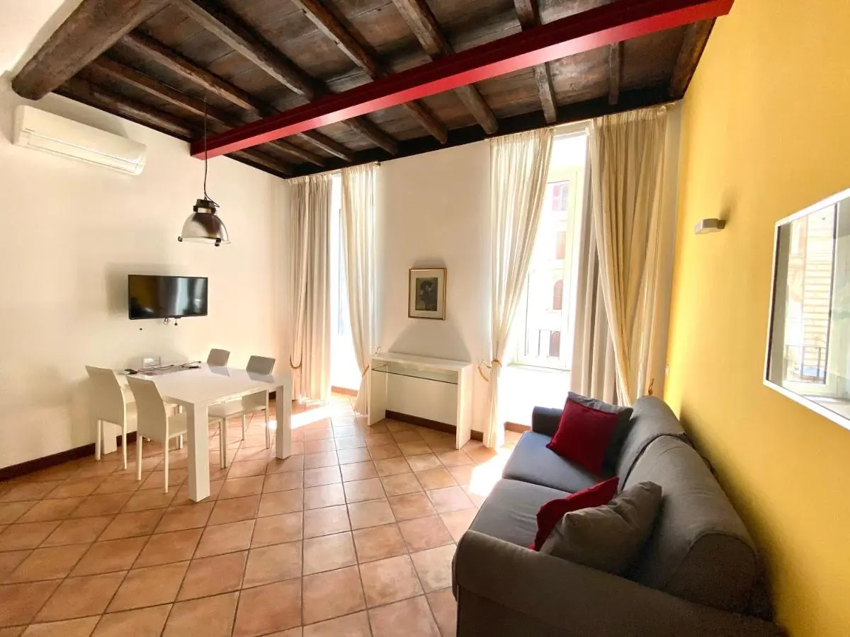 Image 4 of SWEETSUITE Rome