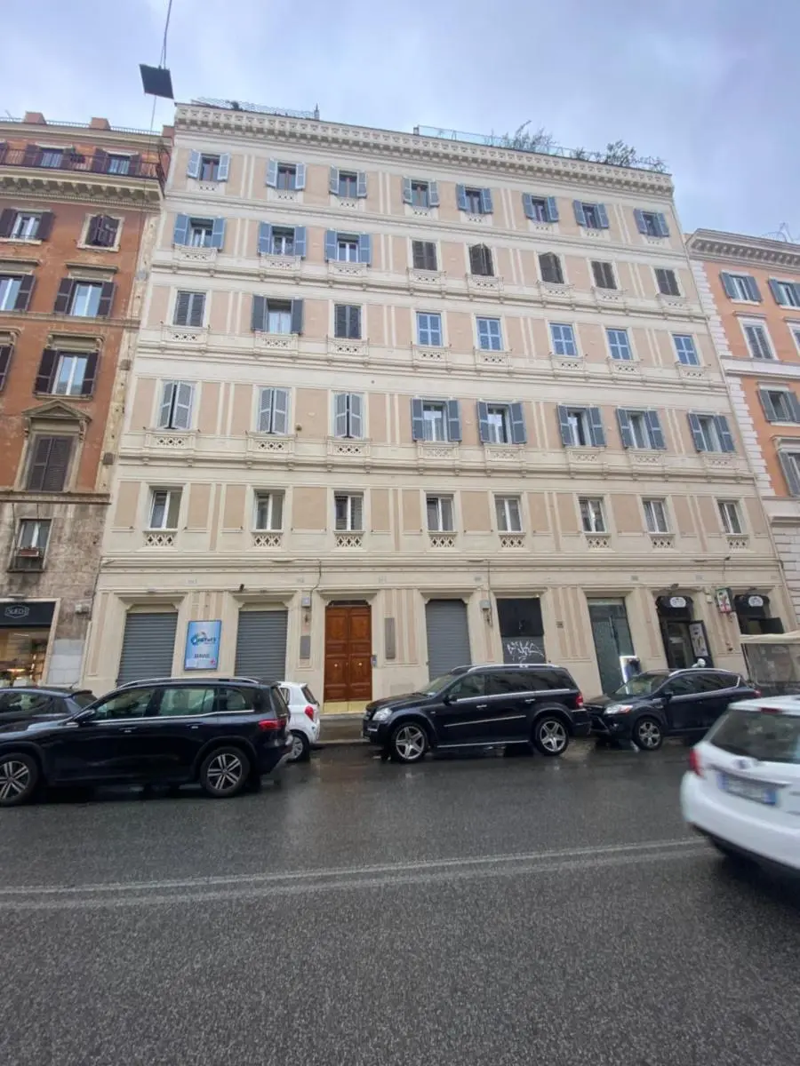 Image 5 of SWEETSUITE Rome