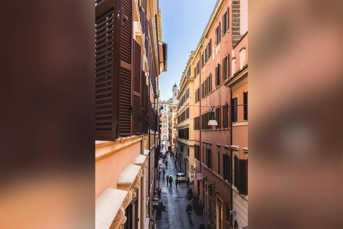 Image 5 of Spanish Steps Luxury Apartment