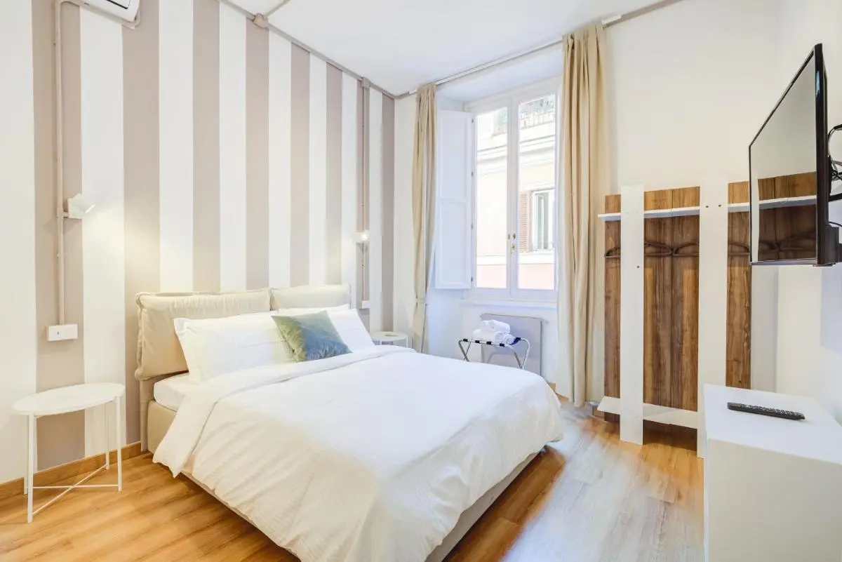 Image 1 of Spanish Steps Luxury Apartment