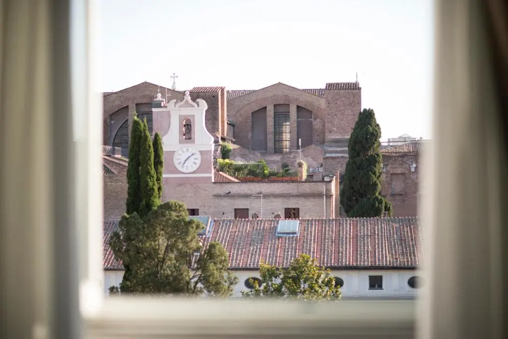 Image of Suite Deal