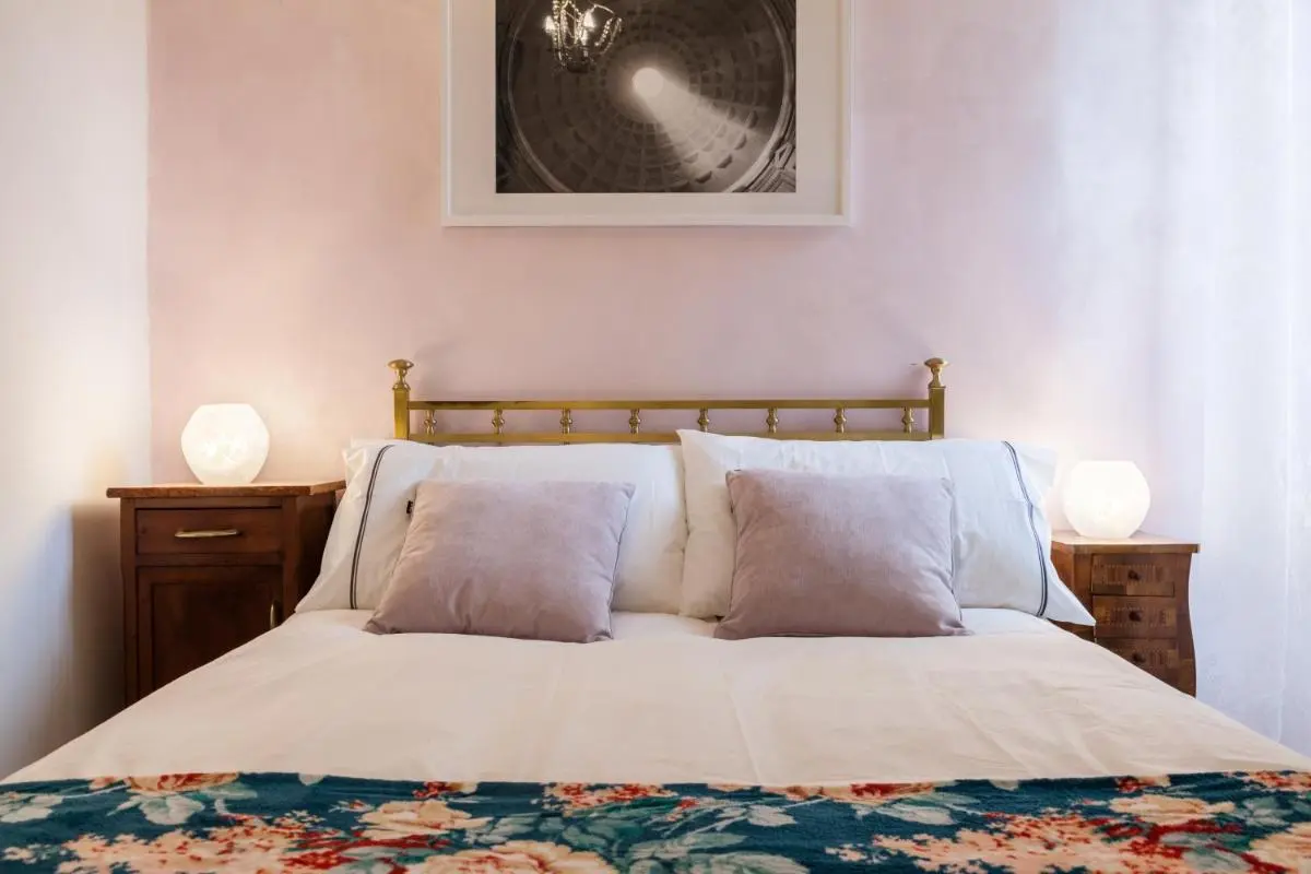 Image 1 of Suite Rondanini