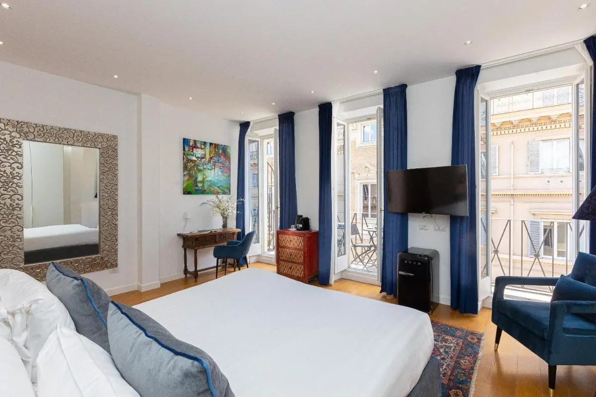 Image 1 of Suite della Pigna