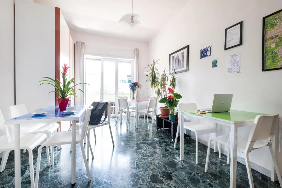 Image 2 of Take It Easy Roma Guest House