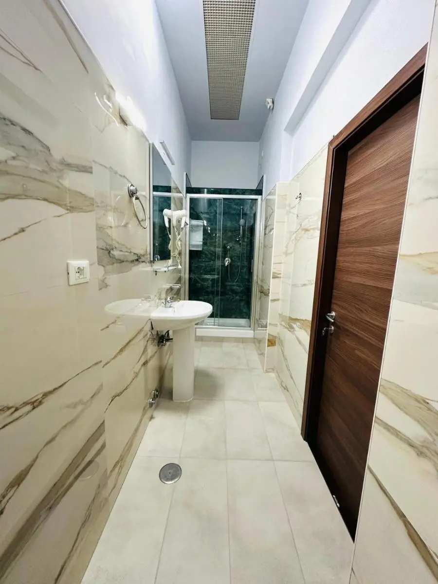 Image 3 of Termini luxury home