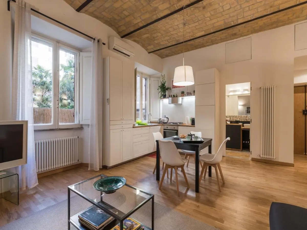 Image 3 of The Best Rent – Elegant flat near Colosseum