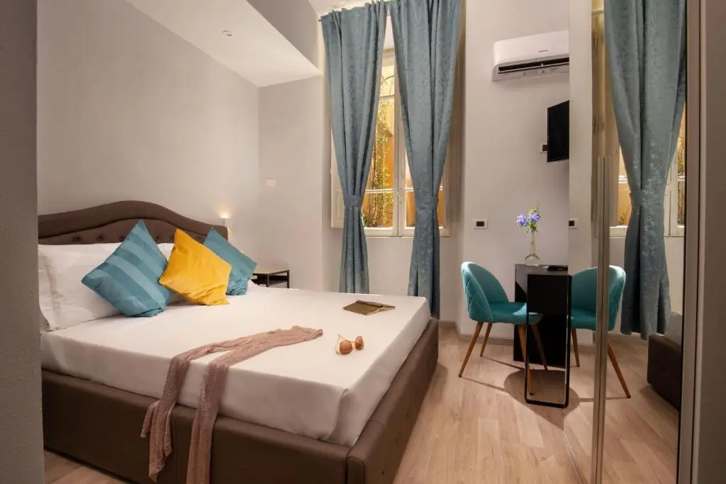 Image of The Shell Rome Suite