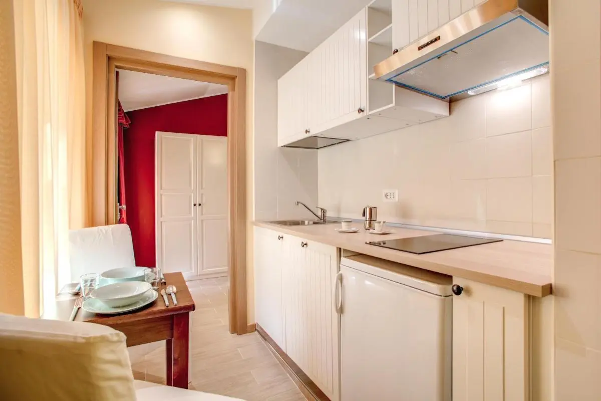 Image 3 of Top Floor Navona