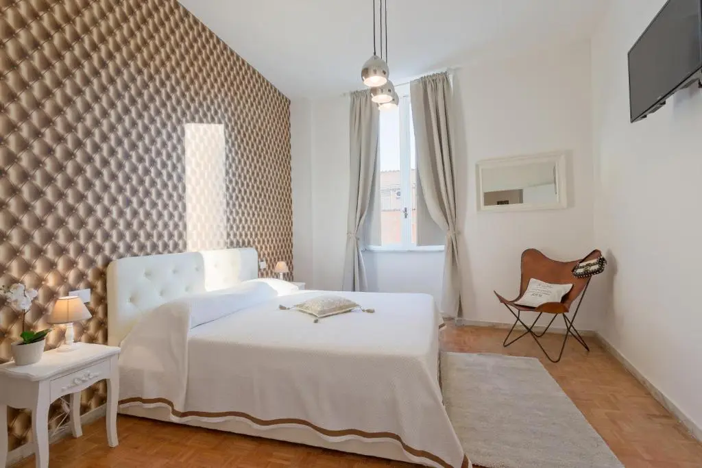 Image of TownHouse by the Spanish Steps