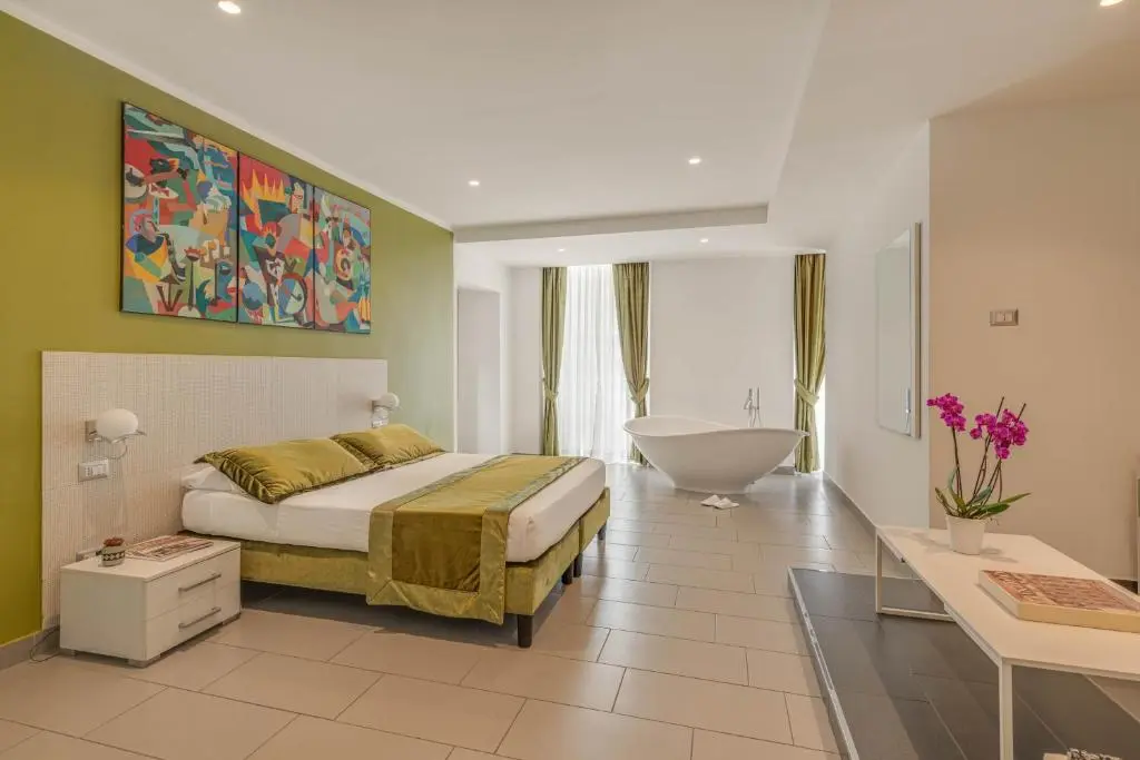 Image of Trevi Palace Hotel