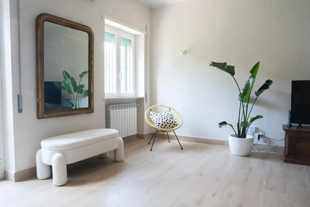 Image 4 of Vatican 4 BedRoom Apartment with Private Parking