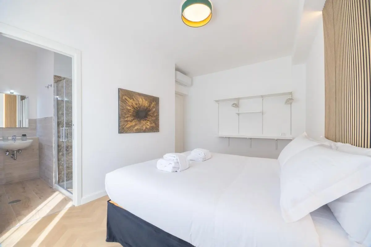 Image 5 of Vatican City Apartment