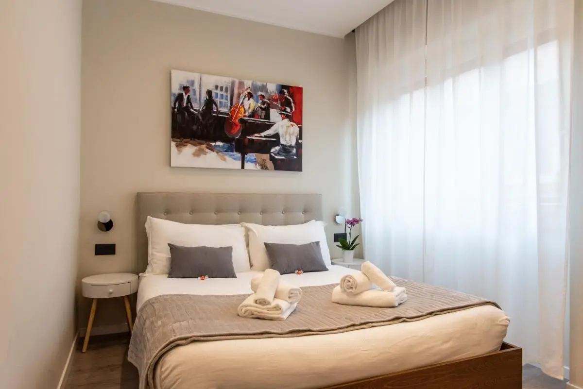 Image 6 of XXIV Domus Luxury Suites