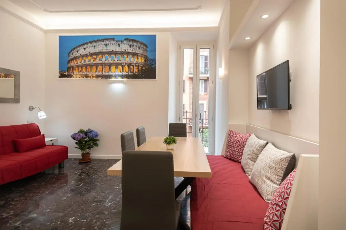 Image 4 of Your Vatican Suite