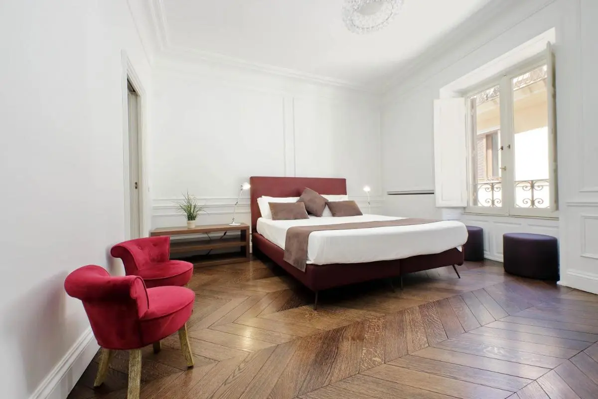 Image 1 of Youroom Carrozze