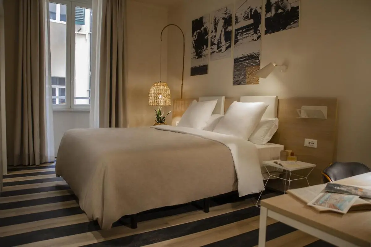 Image 5 of room Select Via Veneto