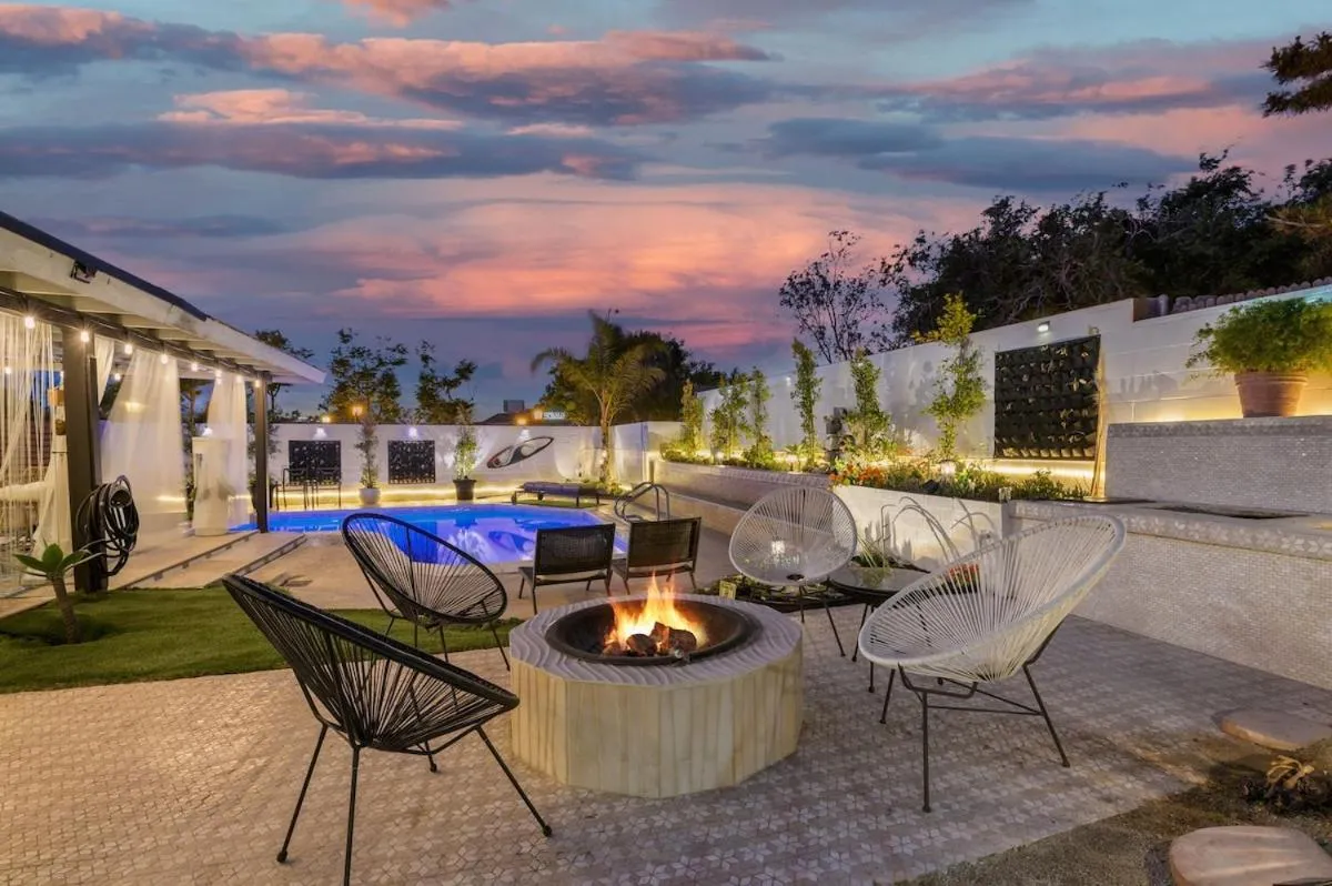 Image 6 of Amazing San Diego Oasis -Heated Pool Spa Sauna