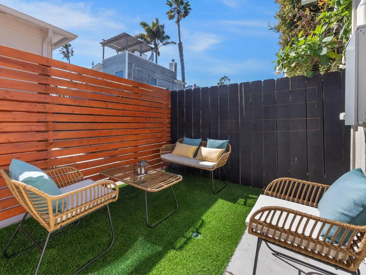 Image 4 of Beach Bungalow Perfection – Private Patios, BBQ walk2beach & Pet Friendly!