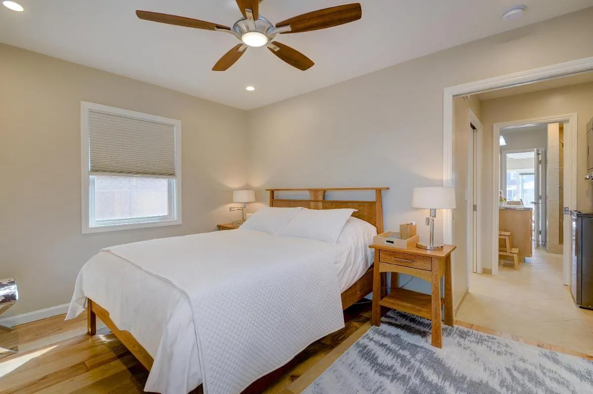 Image 1 of Beach Park Getaway